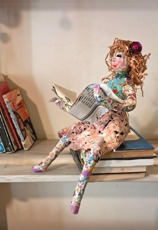 Figurine made of paper - Image 2