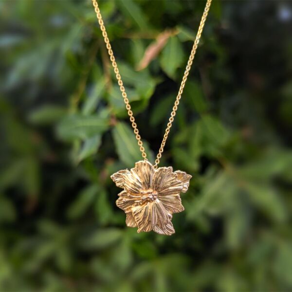 Hibiscus flower pendant